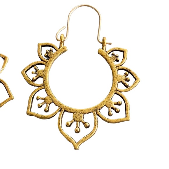 Antiqued Gold Floral Drop Earrings - Picture 3 of 5